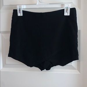 Black envelope skort